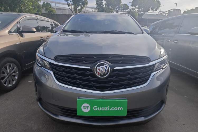 Used Buick GL8 2022 Land Cruiser Executive Class 652T Comfort Model
