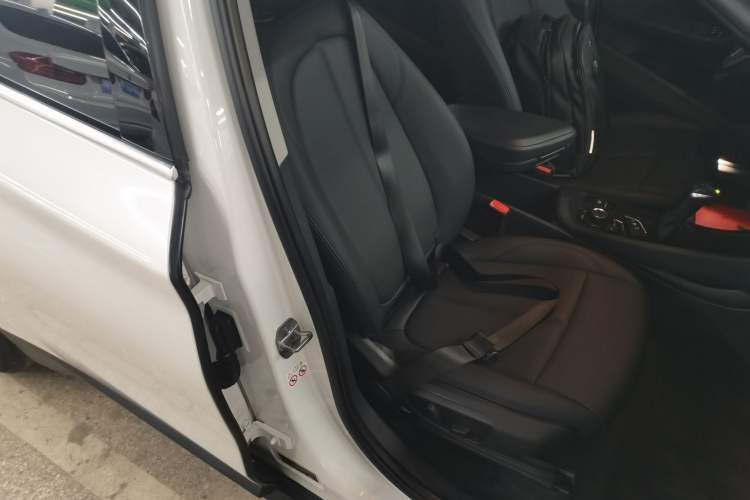 Used BMW X1 2018 sDrive20Li Leading Model