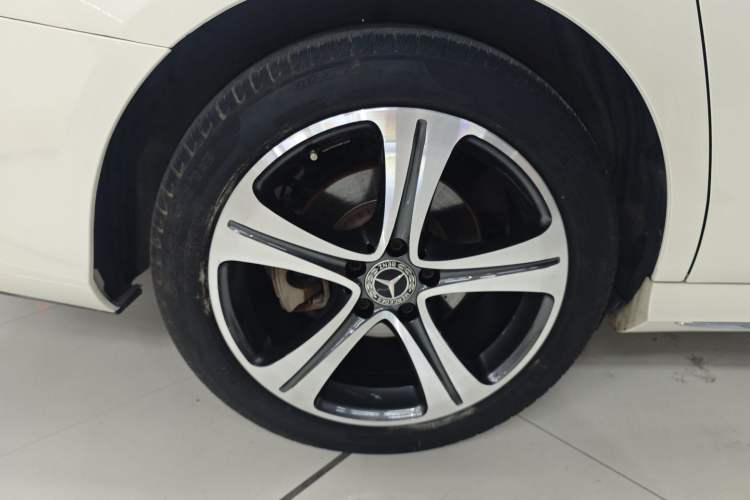 Used Mercedes-Benz E-Class 2019 E 200 L Sport Edition