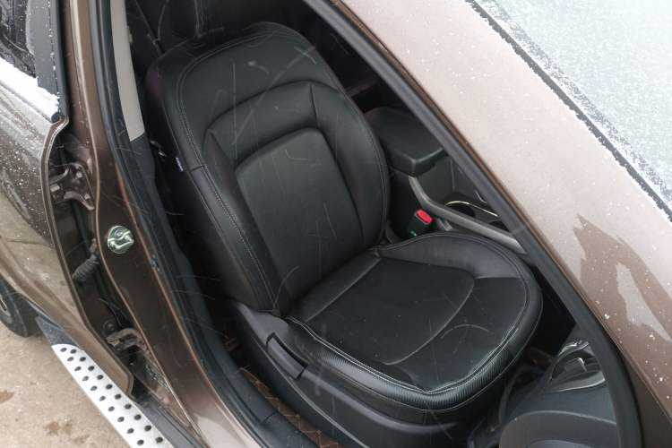 Used Kia Sportage R 2015 2.0L Automatic Two-Wheel Drive DLX Model