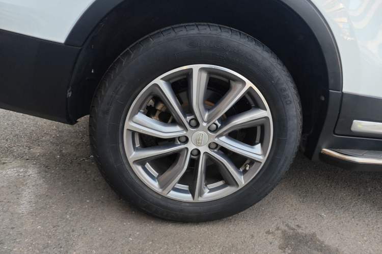 Used Geely Auto Emgrand X7 Sport 2018 1.8TD Automatic Two-Wheel Drive Smart Connect 4G Internet Edition