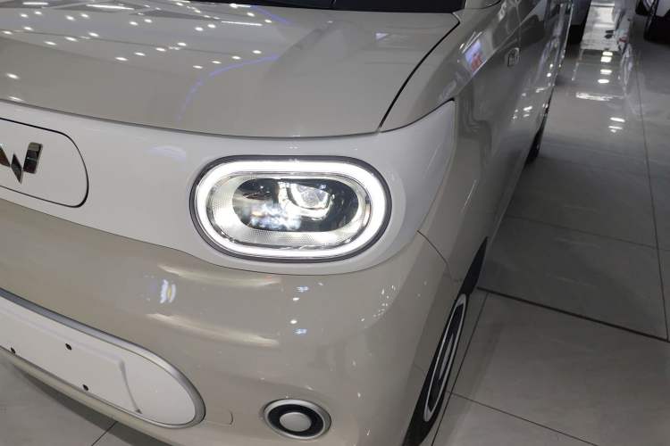 Used Wuling Hongguang MINIEV 2024 3rd Generation 215km Youth Edition
