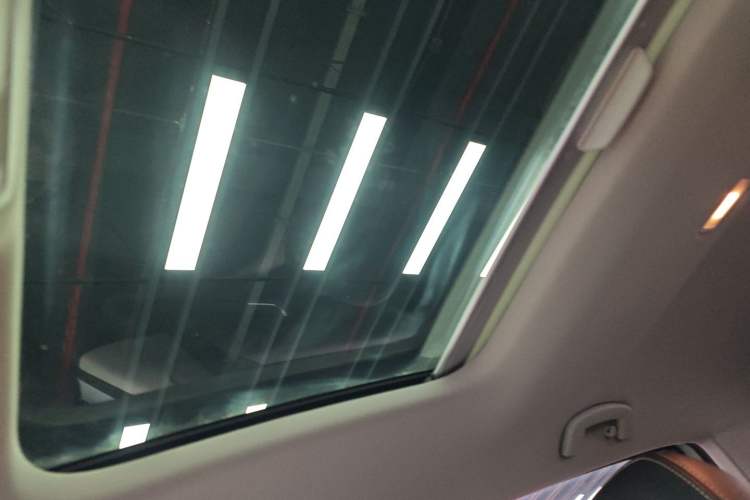 Used Volkswagen Golf 2016 230TSI Automatic Comfort Version
