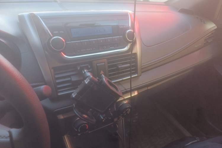 Used Toyota YARiS L 2014 1.3E Manual Charm Edition
