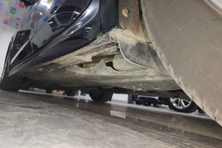 Used Toyota Crown 2015 2.0T Fashion Edition
