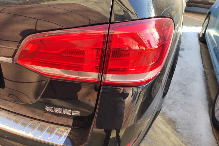 Used Haval H6 2018 Sport Edition 1.5T Manual Two-Wheel Drive Elite Model China V Standard