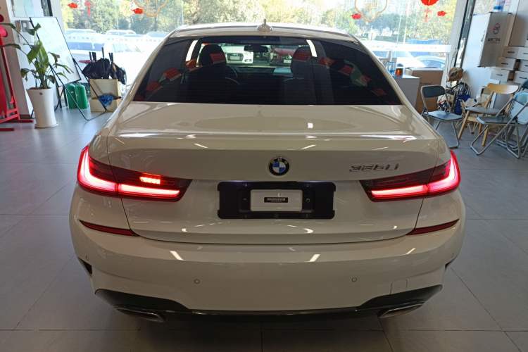 Used BMW 3 Series 2021 Second Facelift 325Li M Sport Package
