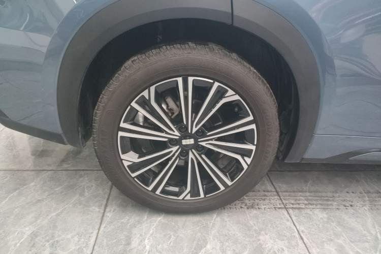 Used  Galaxy Xingjian 7 EM-i 2025 120km Flagship Edition
