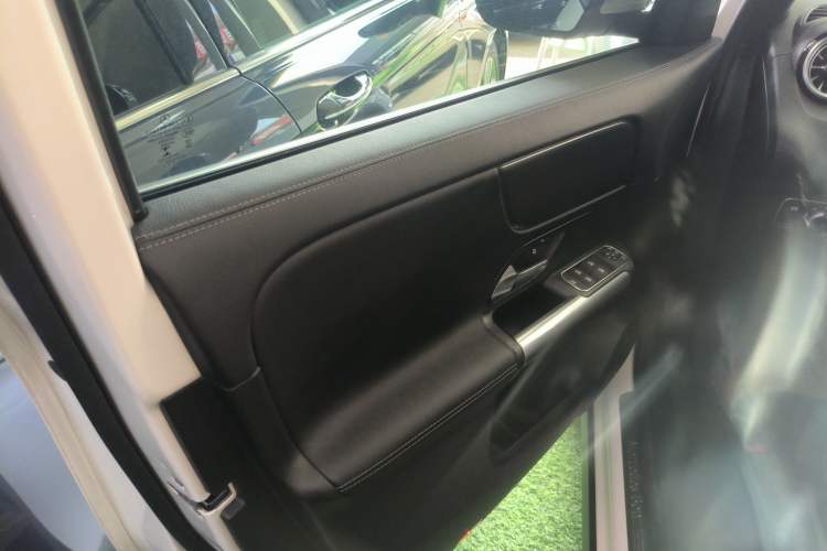 Used Mercedes-Benz GLA 2022 Facelifted GLA 200
