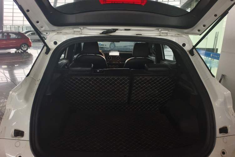 Used Dongfeng Fengon 500 2022 1.5L Manual Enjoyment Model
