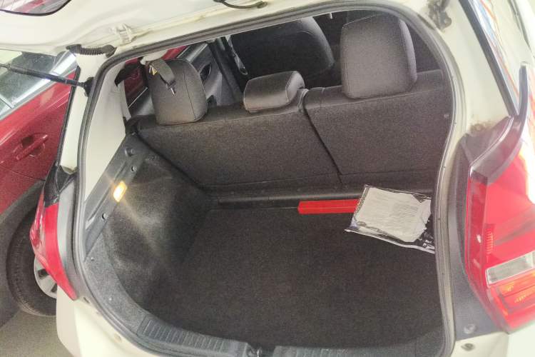 Used Toyota YARiS L 2016 Revised 1.5E CVT Charming Edition
