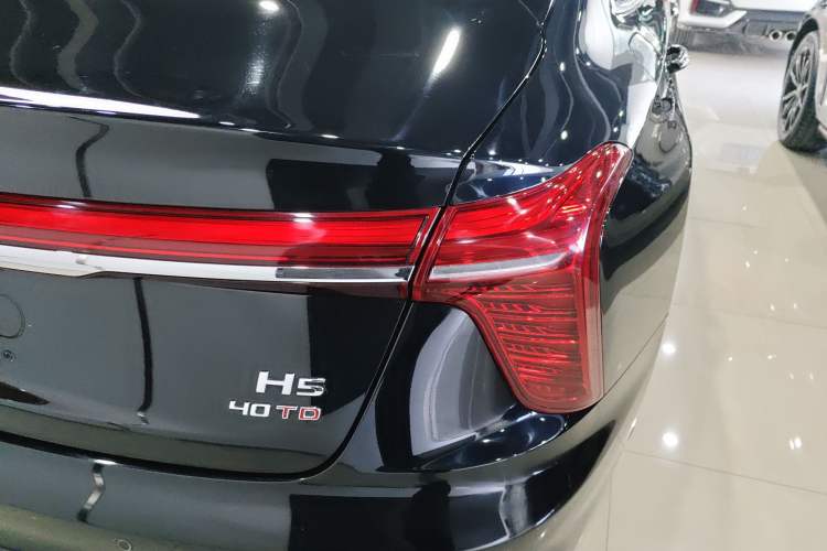 Used Hongqi H5 2024 2.0T Automatic Smart Connect Flagship Edition