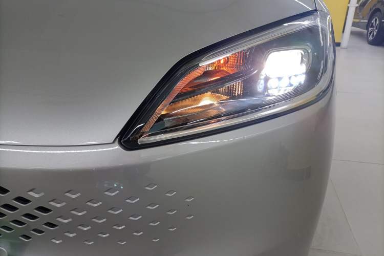 Used Wuling Hongguang New Energy 2025 Extended-Range Hybrid 50KM Comfort Version