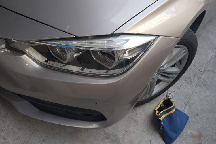 Used BMW 3 Series 2016 320i Fashion Model
