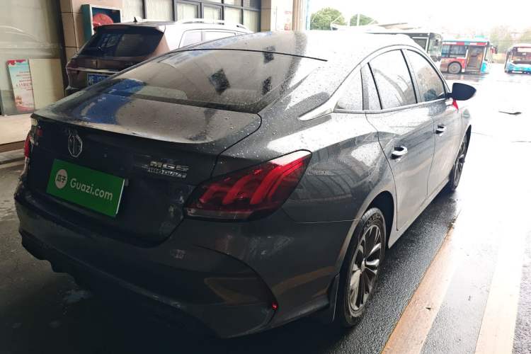 Used MG 5 2023 Facelift Model 180DVVT Manual Fashion Edition
