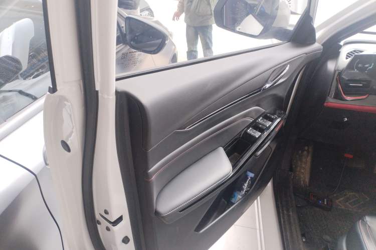 Used Changan X5 PLUS 2024 1.5T DCT Pioneer Edition
