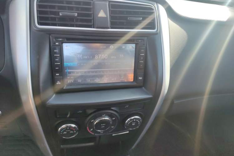 Used Suzuki Liana A6 2015 Hatchback 1.4L Manual Enjoyment Model