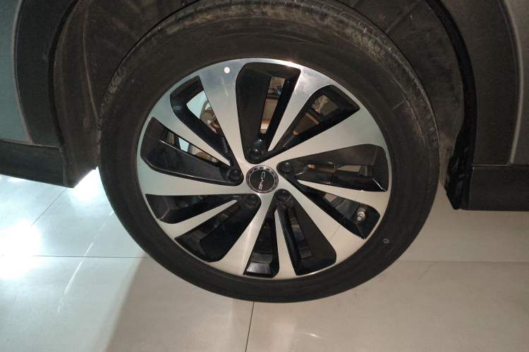 Used BYD Song PLUS New Energy 2024 HONOR Edition DM-i 150km Flagship PLUS
