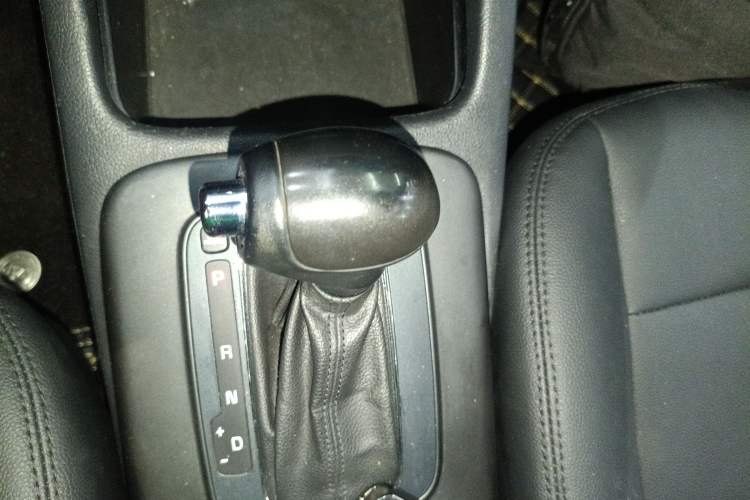 Used Kia K3 2015 1.6L Automatic GLS
