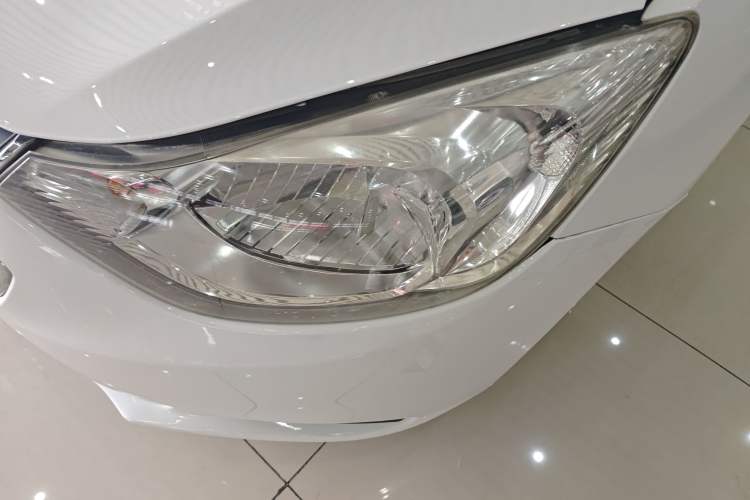 Used Chevrolet Sail 2015 Sail 3 1.3L AMT Ideal Edition
