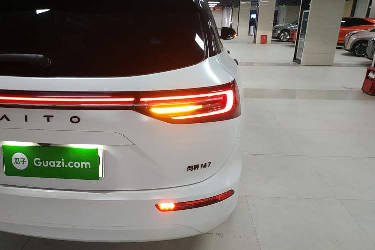 Used Hima AITO M7 2024 1.5T Intelligent Driving 4WD Max Edition 5 Seats
