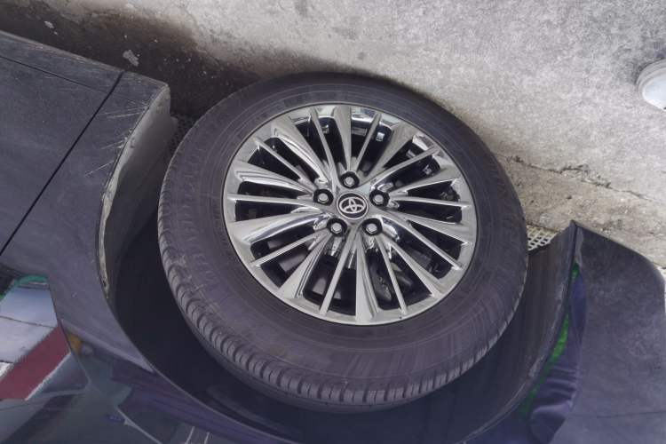 Used Toyota Alphard 2019 Dual-Engine 2.5L Prestige Edition
