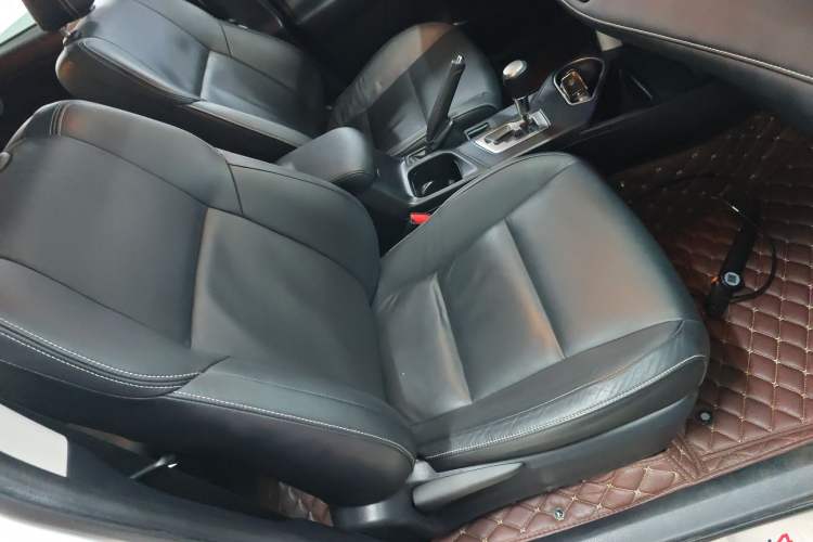 Used Toyota RAV4 2016 2.0L CVT Two-Wheel Drive Smart Edition China V Standard
