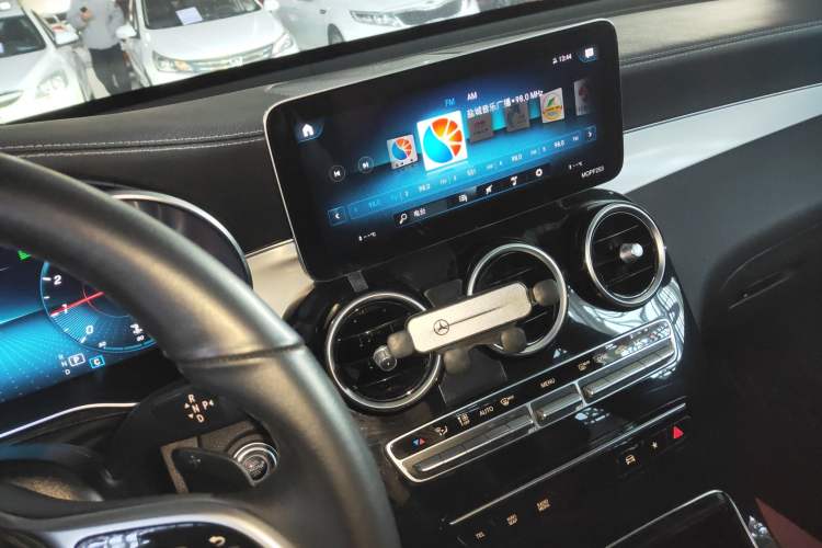 Used Mercedes-Benz GLC Coupe 2020 GLC 260 4MATIC Coupe SUV
