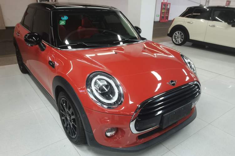 Used MINI MINI 2018 1.5T COOPER Classic Edition Five-Door Version
