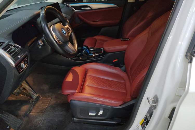 Used BMW iX3 2022 Leading Type
