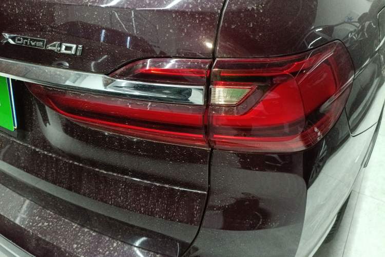 Used BMW X7 2020 xDrive40i Luxury Package with Premium Features
