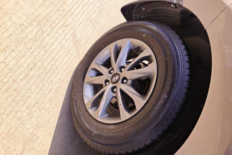 Used Hyundai ix35 2013 2.0L Automatic 2WD Comfort GL China IV Standard
