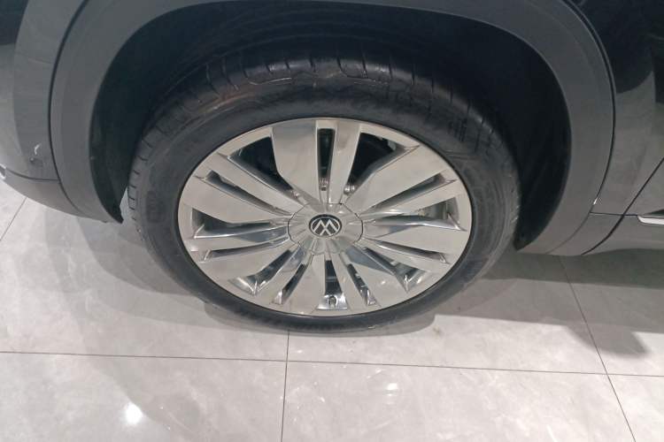 Used Volkswagen Teramont 2024 380TSI Four-Wheel Drive Longxiang Edition
