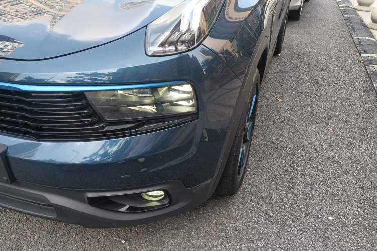 Used Lynk & Co 01 2017 2.0T Two-Wheel Drive Zhaopu Version
