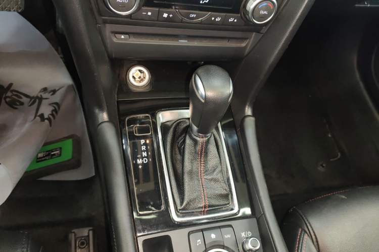 Used Mazda Mazda 3 Axela 2017 Sedan 1.5L Automatic Luxury Model Emission Standard China V
