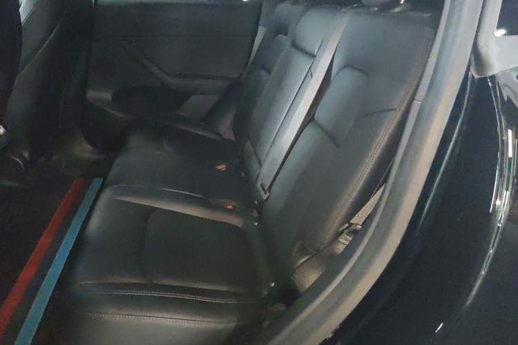 Used Tesla Model Y 2022 Rear-Wheel-Drive Version
