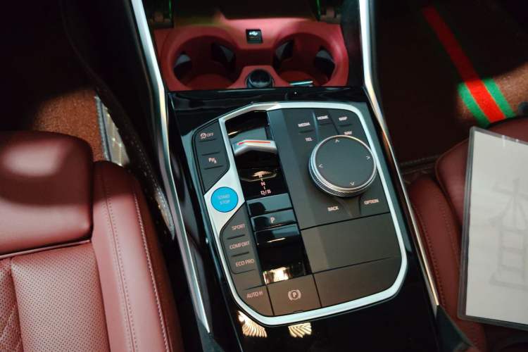 Used BMW i3 2024 eDrive 35 L
