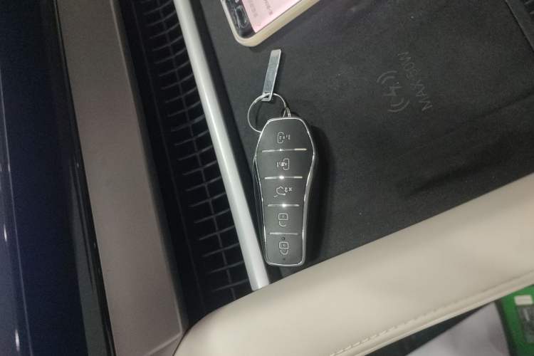 Used BYD Xia 2025 DM-i 1.5T 180km Excellence Model
