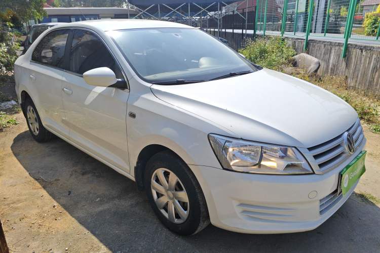 Used Volkswagen Santana 2015 1.6L Manual Fashion Edition