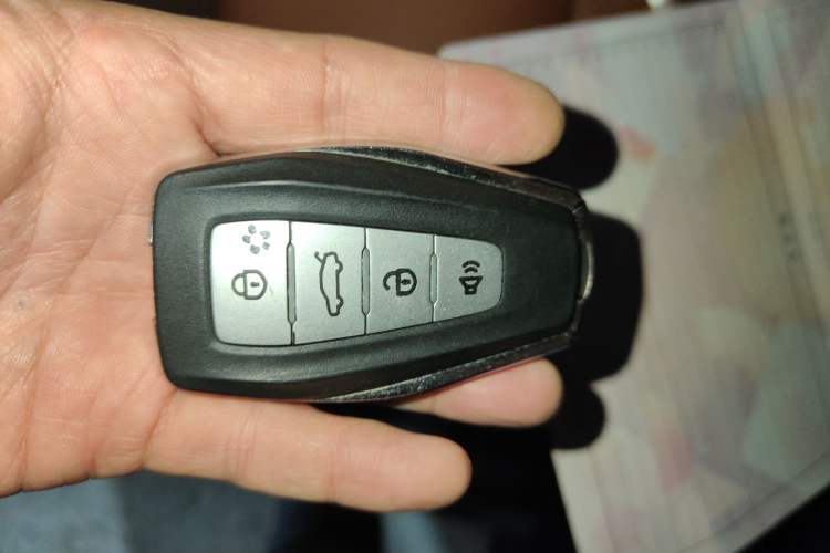 Used Geely Auto Vision X6 2020 1.4T CVT Luxury Edition
