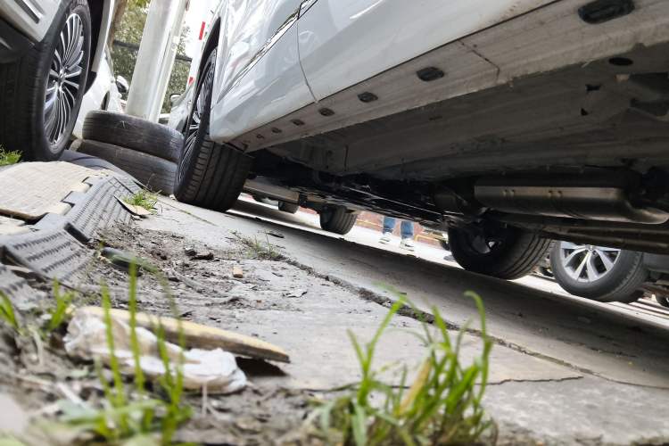 Used Chery Tiggo 9 2025 2.0T Dual-Clutch Two-Wheel Drive Luxury Edition 7 Seats
