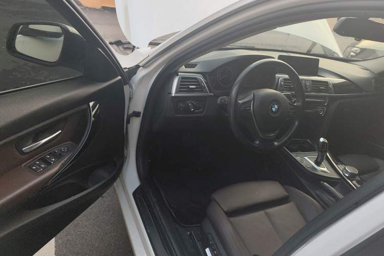 Used BMW 3 Series 2019 320Li Fashion Model