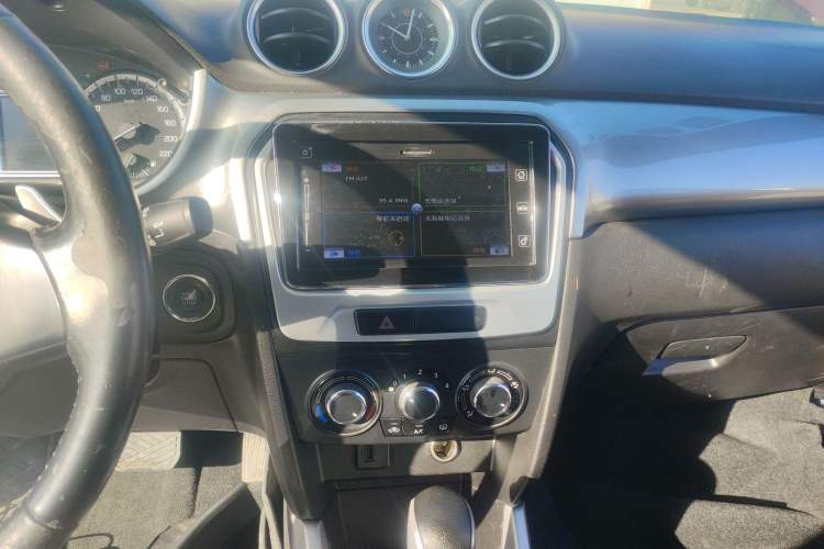 Used Suzuki Vitara 2016 1.4T Automatic All-Wheel Drive Leading Version
