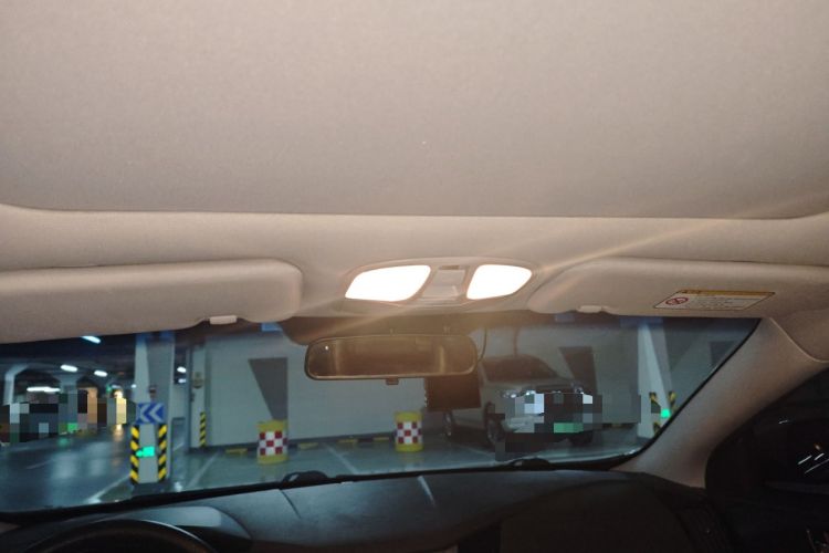 Used Hyundai Sonata 2013 2.4L Automatic Leading Edition China IV Standard