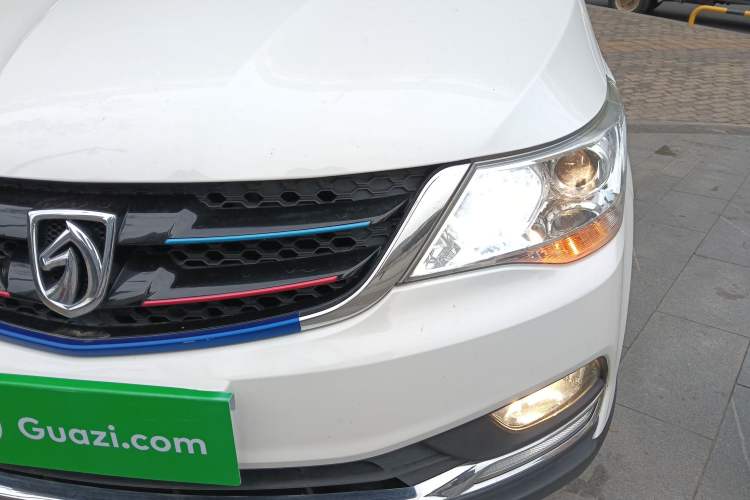 Used Baojun 730 2016 1.5L Manual Comfort Version 7 Seats China V Emission Standard
