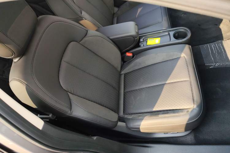 Used  firefly 2025 Illuminated Edition
