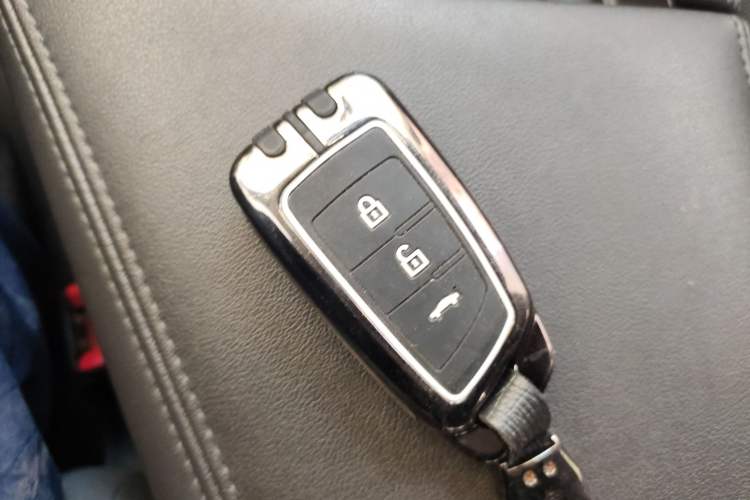 Used Dongfeng Aeolus AX7 2019 1.6T Automatic AI Pioneer Model China V Standard
