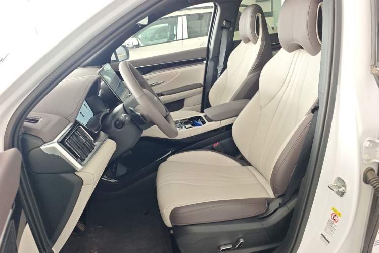 Used BYD Song PLUS New Energy 2025 DM-i Smart Drive 112KM Prestige Model
