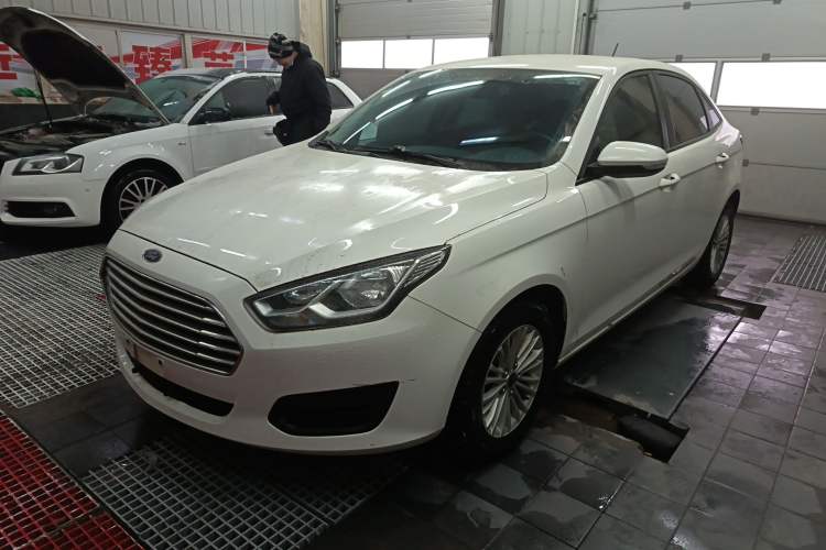 Used Ford Escort 2017 Revised Version 1.5L Manual Comfort Edition