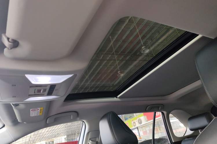 Used Toyota Wildlander 2023 2.0L CVT Four-Wheel Drive Luxury PLUS Edition
